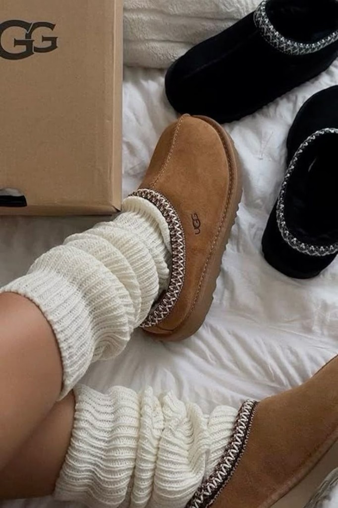 Chestnut Tasman with cream socks — UGGbraid collar.